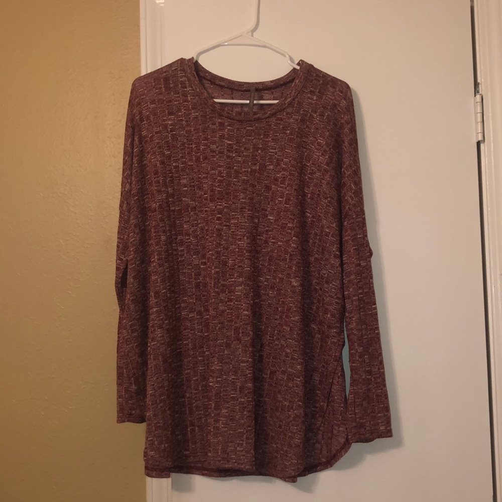 Washed out burgundy long sleeve